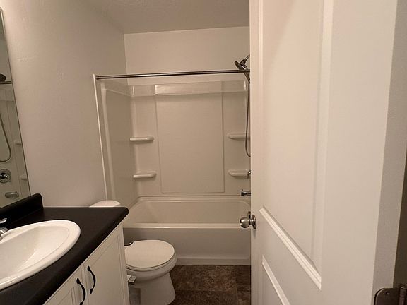 4th image of 5408 W Mount Dana Pl