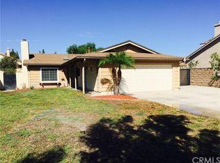 15980 Hibiscus St, Fontana, CA 92335