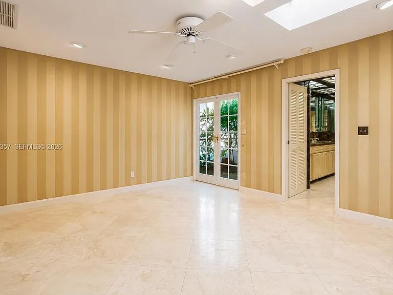 3441 Poinciana Ave — Photo 6
