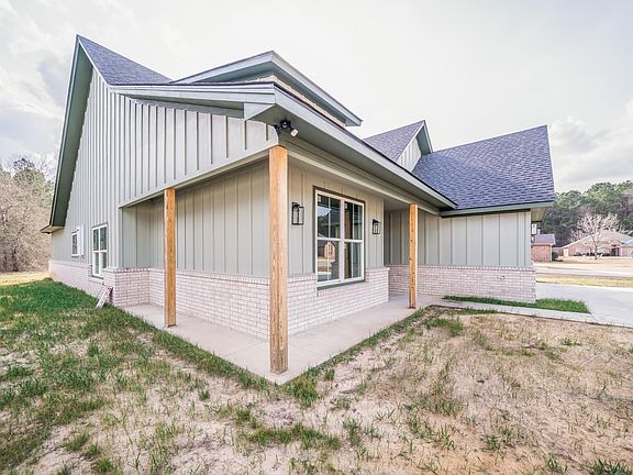 5th image of 104 Pintail Ln