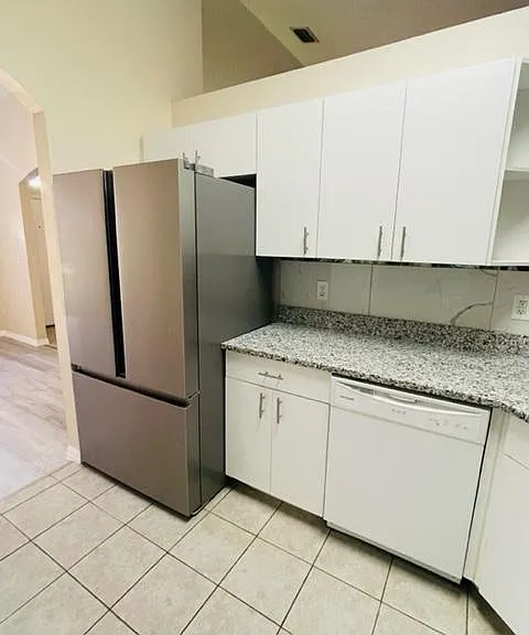 5906 Springview Dr — Photo 3