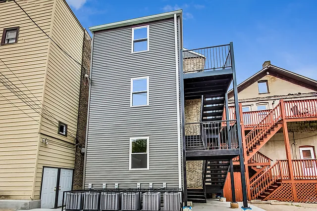 815 S Carpenter St #3R — Photo 12