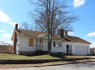 379 Florence St, Leominster, MA 01453