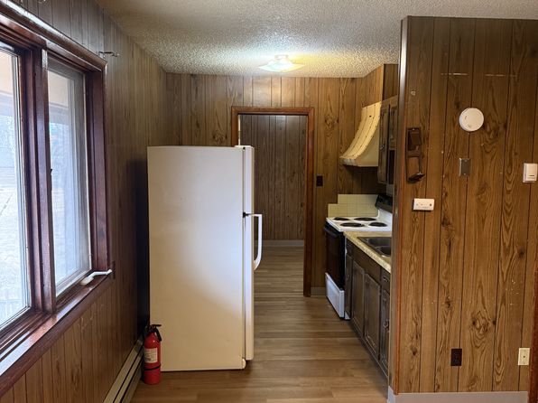 405 Slater St #8