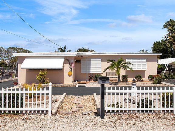 2nd image of 8038 Tuna Dr