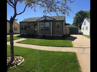 2409 W 3rd St, Hastings, NE 68901