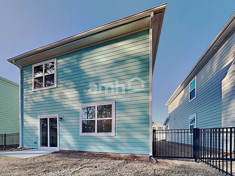 1831 Produce Ln — Photo 30