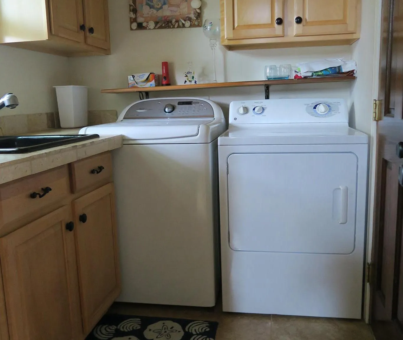 3 bed, 2300 sqft, $13,000 — Photo 3