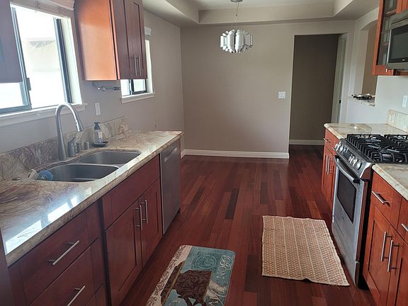 3rd image of 3348 W Faircrest Dr