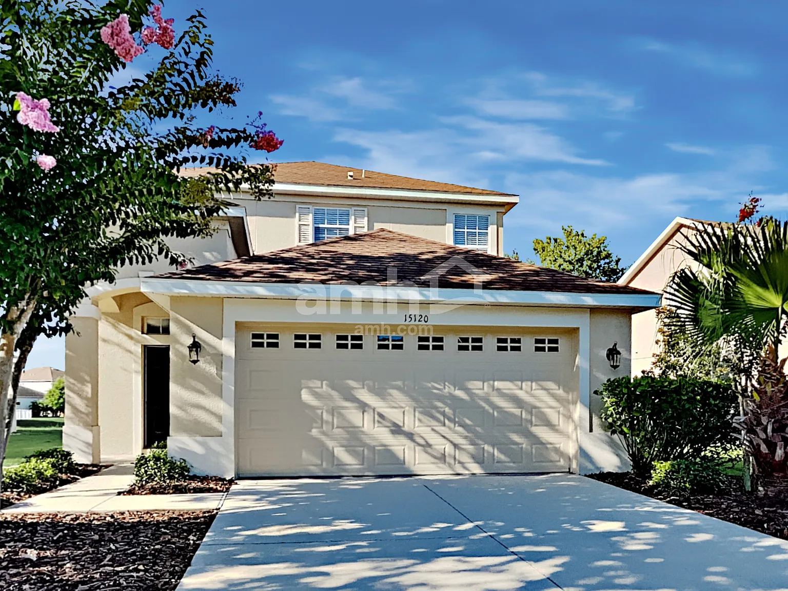 4 bed, 2.5 bath, 2012 sqft, $2,820 — Photo 1