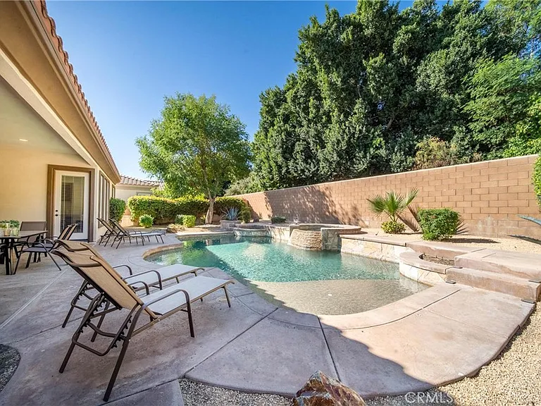 52345 Shining Star Ln — Photo 46