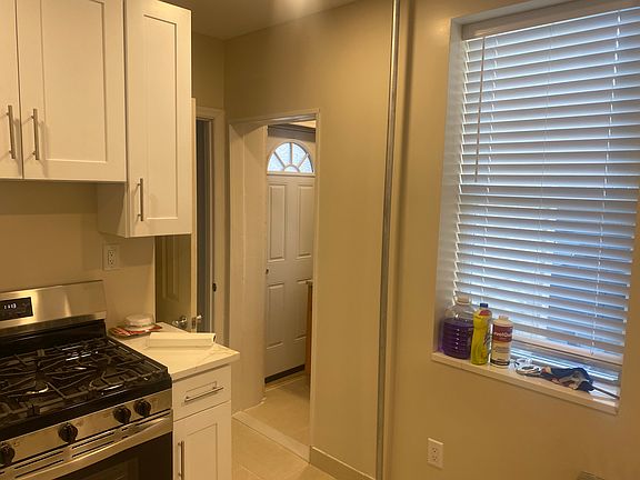 3rd image of 113 2nd St #1
