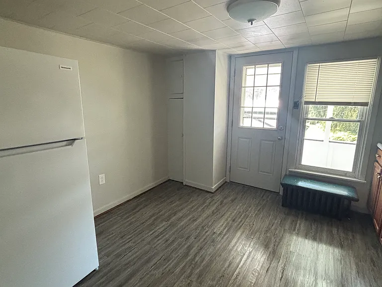 538 Nichols St #2 — Photo 10