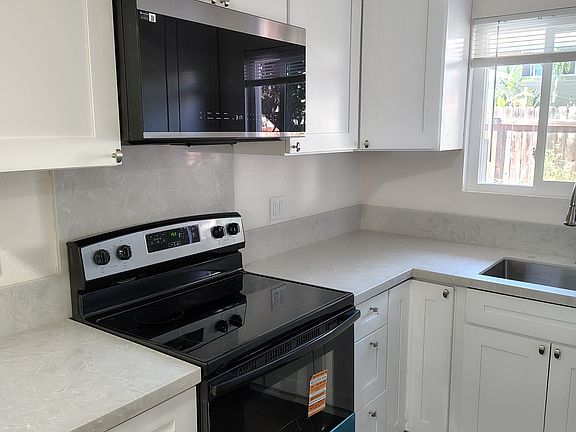 2nd image of 4027 32nd St APT 4