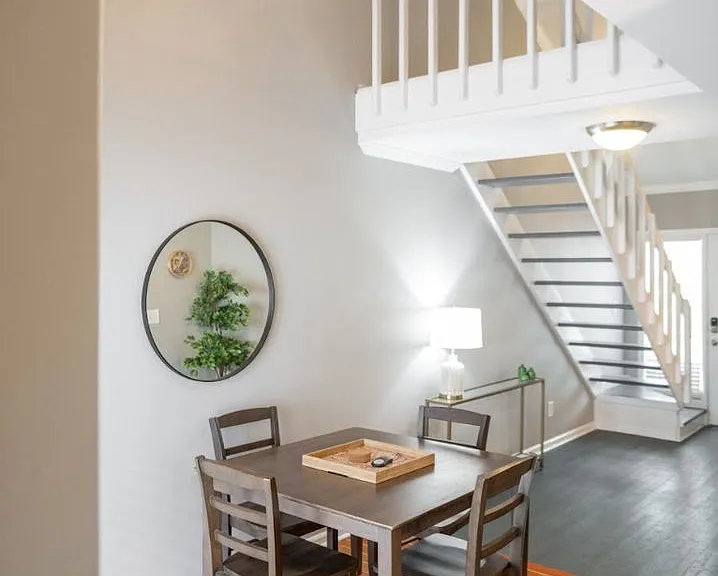 Juniper Place Condominiums — Photo 22