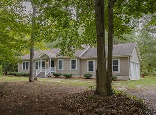 71 Holly Haven Rd, Weems, VA 22576