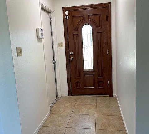4th image of 2741 Norcross Dr