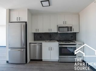 1998 W Ogden Ave, Chicago, IL 60612