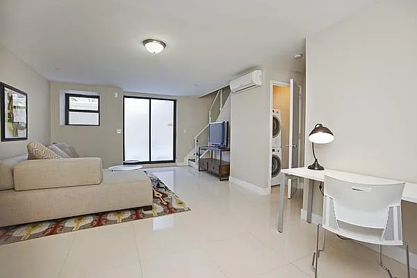 Sold by Park River | media 1