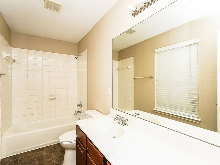 348 Dakota Ridge Dr — Photo 12