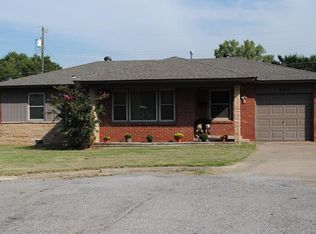 224 Bradley Pl, Bartlesville, OK 74006