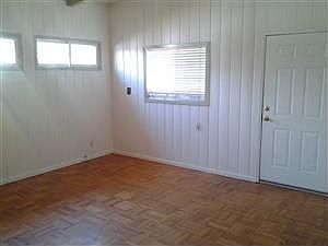 4th image of 1262 W 88th St