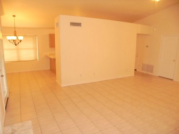 5th image of 20621 N 99th Dr