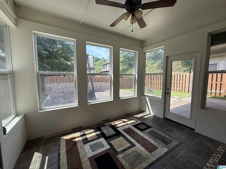 2304 Arbor Glenn — Photo 29