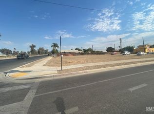 601 11th Ave, Delano, CA 93215