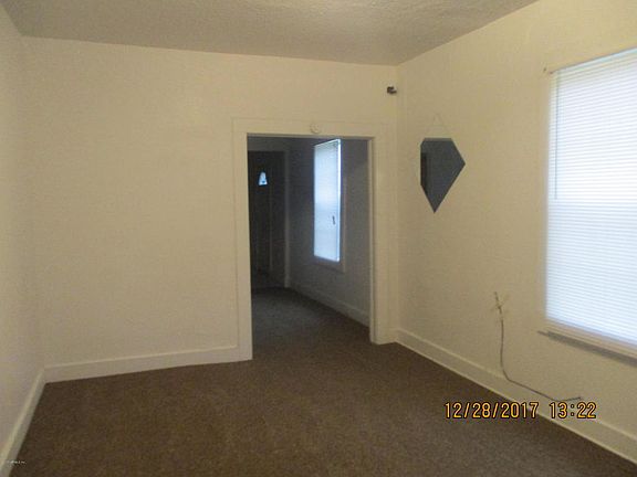 3rd image of 1634 W 7th St