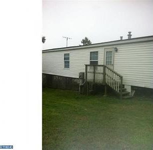 1st image of 429 W Pine St