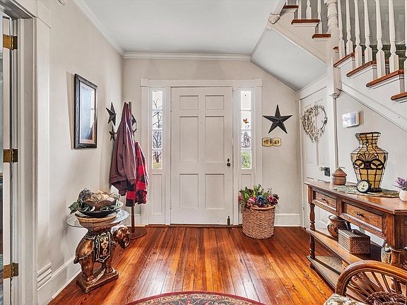 3rd image of 4015 Mud Lick Rd SW