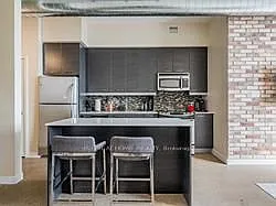510 King St E #Penthouse 817 — Photo 7