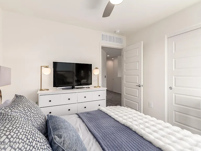 9265 W Tenaza Ln — Photo 33