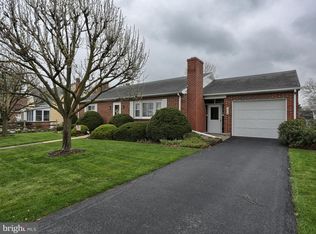 6436 Lincoln Ct, East Petersburg, PA 17520