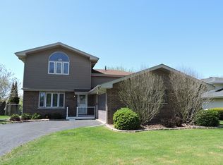 19604 S 116th Ave, Mokena, IL 60448