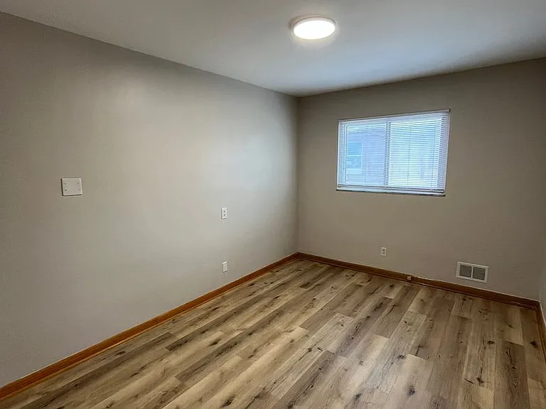 2924-2926 Mount Holyoke Rd — Photo 9
