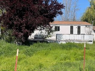 3009 Bloomfield Rd, Sebastopol, CA 95472