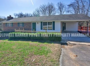 598 Highland Dr, Dayton, TN 37321