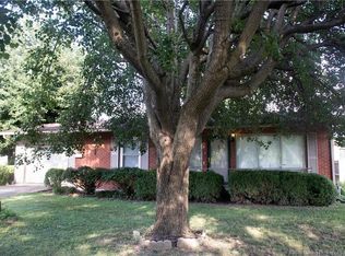 1 Robin Ct, New Albany, IN 47150