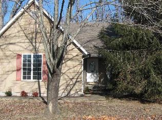 863 Country Club Rd, Metropolis, IL 62960