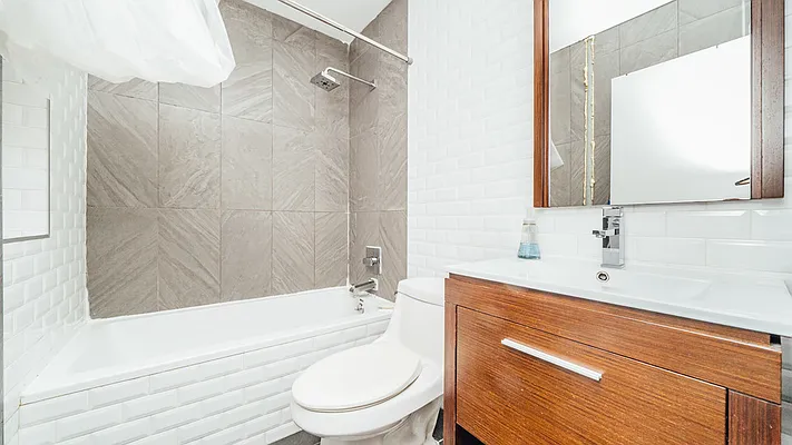 Rented by Nooklyn NYC LLC | media 16