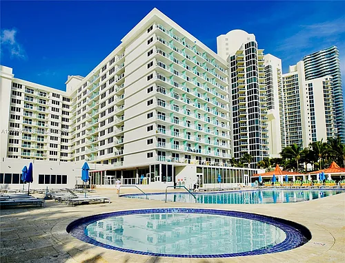 19201 Collins Ave Photo 1
