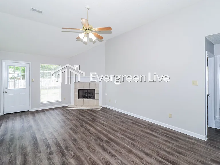 25 Spring Valley Dr — Photo 6
