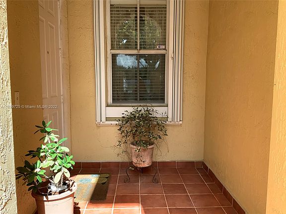 4th image of 10921 NW 43rd Ln #0