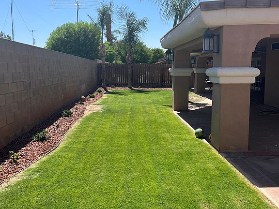 3rd image of 82361 Sunaire Ct