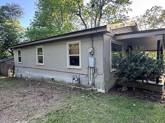 4th image of 601 Audubon St