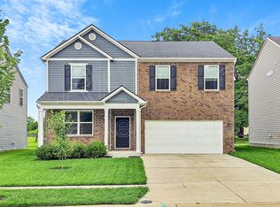 12027 Wooden Trace Dr, Louisville, KY 40229