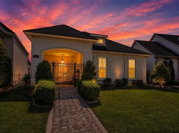 725 S Corniche Du Lac, Covington, LA 70433