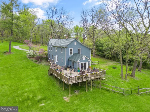 13722 Hiddenhollow Ln, Leesburg, VA 20176